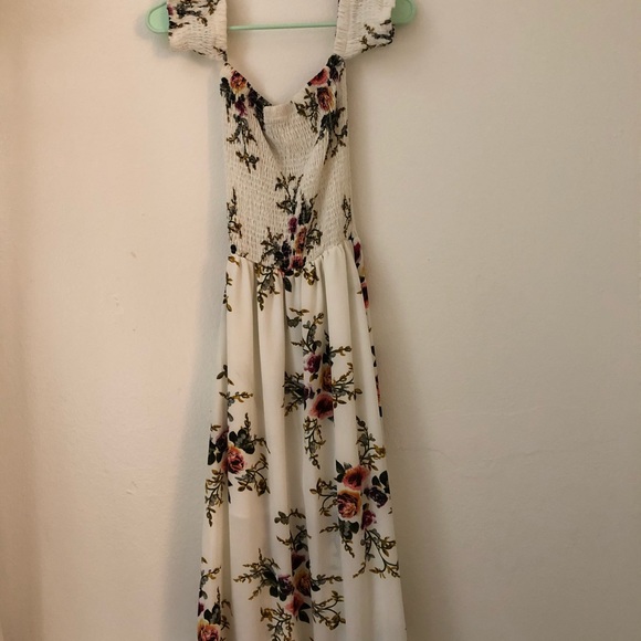 Floral off shoulder waterfall dress - Picture 1 of 3